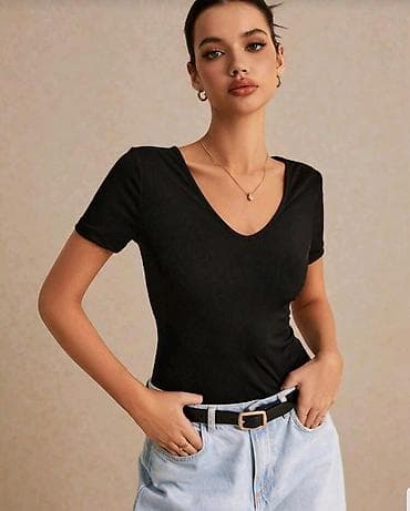 Shortsleeves: Majica kratak rukav u ve izrez dekolte sa polu gooim ledjima i at lalafo.rs — 1 Shortsleeves: Majica kratak rukav u ve izrez dekolte sa polu gooim ledjima i — 1
