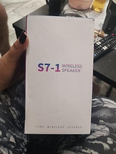 Prodajem Bluetooth zvučnik u odličnom stanju, potpuno ispravan. Zvuk na lalafo.rs — 2 Prodajem Bluetooth zvučnik u odličnom stanju, potpuno ispravan. Zvuk — 2