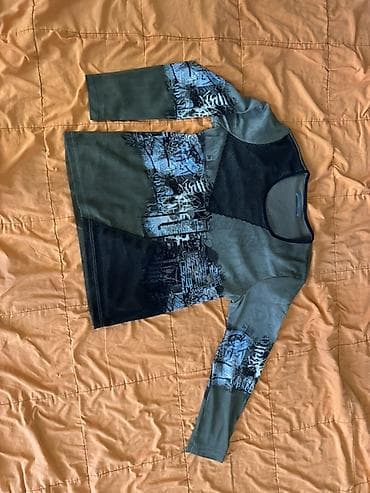 Majica dugih rukava Notiz - Brend: Notiz (etiketa prikazana) - Model na lalafo.rs — 1 Majica dugih rukava Notiz - Brend: Notiz (etiketa prikazana) - Model — 1