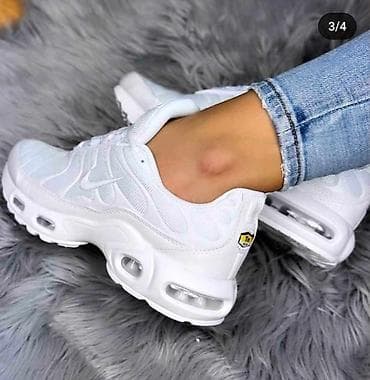 Men's Footwear: I dalje na AKCIJI TN modeli 36 do 46 za samo 3500 din. B at lalafo.rs — 5 Men's Footwear: I dalje na AKCIJI TN modeli 36 do 46 za samo 3500 din. B — 5