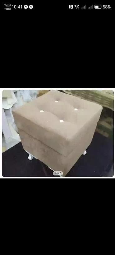 Tapacirani tabure/kutija za sedenje - Kvadratni tabure sa mekom na lalafo.rs Tapacirani tabure/kutija za sedenje - Kvadratni tabure sa mekom