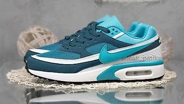 Od 41 do 46 velicine Nike patike – model sa vidljivom Air jedinicom - na lalafo.rs — 9 Od 41 do 46 velicine Nike patike – model sa vidljivom Air jedinicom - — 9