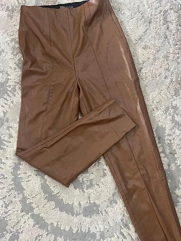 Zara kozne nove pantalone Velicina L Nove potpuno Pune elastina Cena na lalafo.rs Zara kozne nove pantalone Velicina L Nove potpuno Pune elastina Cena