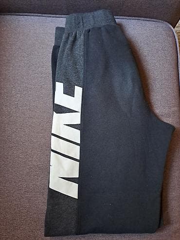 Nike donji deo 147/158, kao nov na lalafo.rs — 2 Nike donji deo 147/158, kao nov — 2