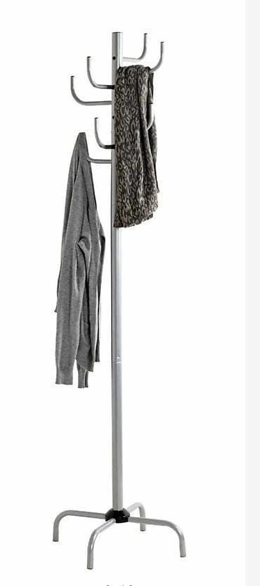 Samostojeća metalna čiviluk–stojalica za odeću - Materijal: metal u na lalafo.rs — 2 Samostojeća metalna čiviluk–stojalica za odeću - Materijal: metal u — 2