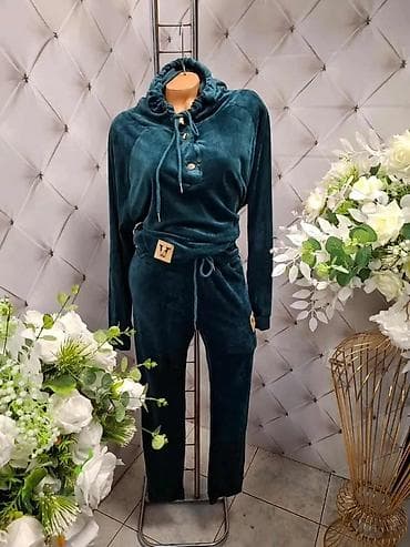 Plišani komplet trenerke ✨ Gornji i donji deo – savršen spoj na lalafo.rs — 3 Plišani komplet trenerke ✨ Gornji i donji deo – savršen spoj — 3