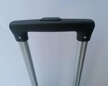 dve suknje po: Tvrdi kofer za putovanje – srebrni - Materijal: izdržljiva at lalafo.rs — 8 dve suknje po: Tvrdi kofer za putovanje – srebrni - Materijal: izdržljiva — 8