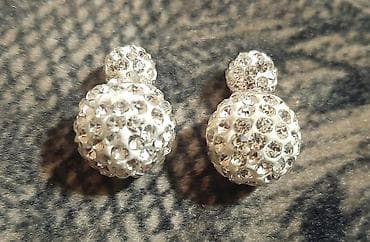 Minđuše kuglice sa cirkonima Mindjuse sa cirkonima precnik 1,4 cm at lalafo.rs — 10 Minđuše kuglice sa cirkonima Mindjuse sa cirkonima precnik 1,4 cm — 10