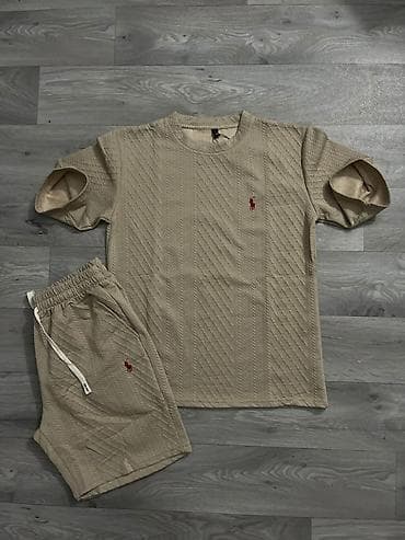 Other Men's Clothing: Muški kompleti M,L,XL,XXL, veličine za 4600 din
pb at lalafo.rs — 4 Other Men's Clothing: Muški kompleti M,L,XL,XXL, veličine za 4600 din
pb — 4