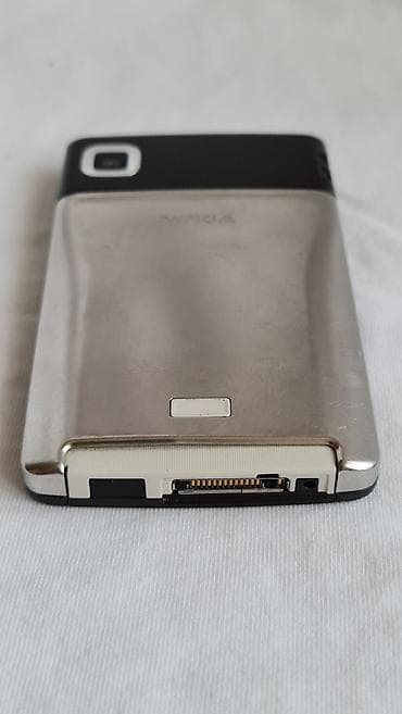 kom sa etiketom: Nokia E61i – QWERTY poslovni telefon - Ekran: oko 2.8" TFT, prikaz at lalafo.rs — 2 kom sa etiketom: Nokia E61i – QWERTY poslovni telefon - Ekran: oko 2.8" TFT, prikaz — 2