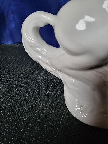 Ironing Boards: Color - White, New at lalafo.rs — 10 Ironing Boards: Color - White, New — 10