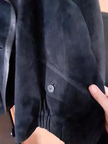 Jakna kombinacija antilopa i koze.
vel.44.
postavljena na lalafo.rs — 4 Jakna kombinacija antilopa i koze.
vel.44.
postavljena — 4