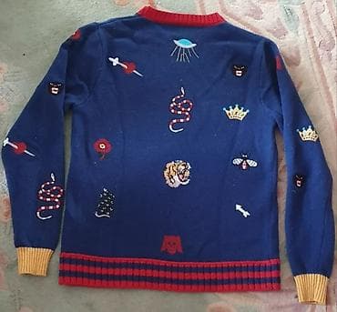 GUCCI original muski džemper vuneni, teget plave boje sa aplikacijama na lalafo.rs — 8 GUCCI original muski džemper vuneni, teget plave boje sa aplikacijama — 8