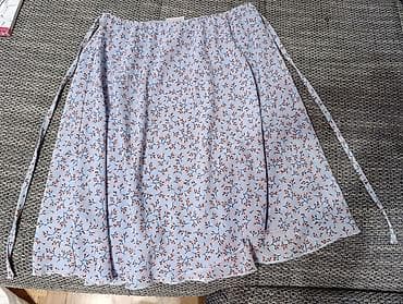 Suknjica veličina S, materijal poliester i elastin, ima postavu, sa na lalafo.rs — 2 Suknjica veličina S, materijal poliester i elastin, ima postavu, sa — 2