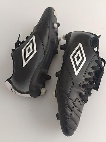 Umbro kopačke za fudbal na travi (FG) - Model sa fiksnim kramponima at lalafo.rs — 2 Umbro kopačke za fudbal na travi (FG) - Model sa fiksnim kramponima — 2