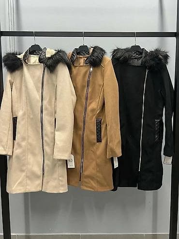 Ženski kaput sa kapuljačom i krznom - Elegantna A-linija do iznad na lalafo.rs — 1 Ženski kaput sa kapuljačom i krznom - Elegantna A-linija do iznad — 1