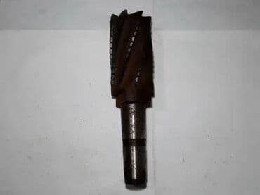 Milling Cutters: Glodalo sa vidijama 80mm, duzine 130mm, sa konusnim morze prihvatom at lalafo.rs — 1 Milling Cutters: Glodalo sa vidijama 80mm, duzine 130mm, sa konusnim morze prihvatom — 1