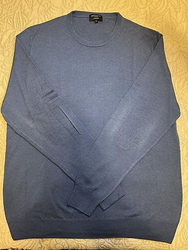 Muški džemper Hackett London – Merino Silk, veličina XL - Model na lalafo.rs Muški džemper Hackett London – Merino Silk, veličina XL - Model