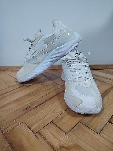 Muške patike Peak – bež/bela kombinacija br. 45 - Brend: Peak na lalafo.rs — 2 Muške patike Peak – bež/bela kombinacija br. 45 - Brend: Peak — 2