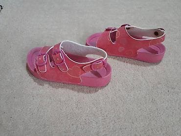 Milami roze sandale sa srcima za devojčice 28 ili 29 ug 18cm na lalafo.rs — 2 Milami roze sandale sa srcima za devojčice 28 ili 29 ug 18cm — 2