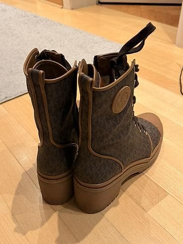 Other: Ankle boots, Michael Kors, 41 at lalafo.rs — 5 Other: Ankle boots, Michael Kors, 41 — 5