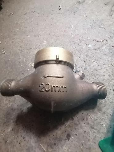 Vodomer plombiran, bez holendera, nikad montiran,4.5 cifara na na lalafo.rs — 2 Vodomer plombiran, bez holendera, nikad montiran,4.5 cifara na — 2