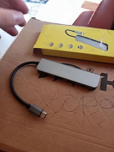 USB-C multifunkcionalni adapter (5 u 1) - Konektor: USB Type‑C - na lalafo.rs USB-C multifunkcionalni adapter (5 u 1) - Konektor: USB Type‑C -