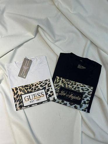 Women's T-shirts and tops: Ženske majice S,M,L,XL,XXL veličine 1 komad 2100 din 2 komada 3000 at lalafo.rs — 6 Women's T-shirts and tops: Ženske majice S,M,L,XL,XXL veličine 1 komad 2100 din 2 komada 3000 — 6