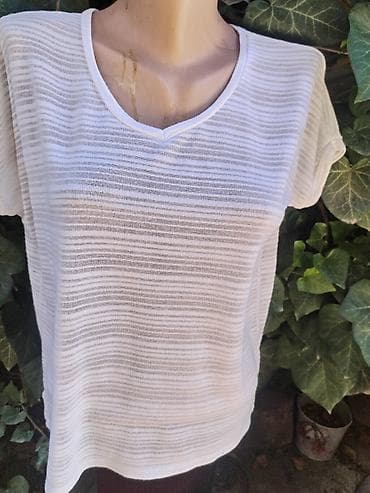 Amisu majica M, L vel RASPRODAJA na lalafo.rs — 2 Amisu majica M, L vel RASPRODAJA — 2