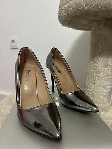 Elegantne ženske salonke sa visokom štiklom - Model: klasične na lalafo.rs — 1 Elegantne ženske salonke sa visokom štiklom - Model: klasične — 1