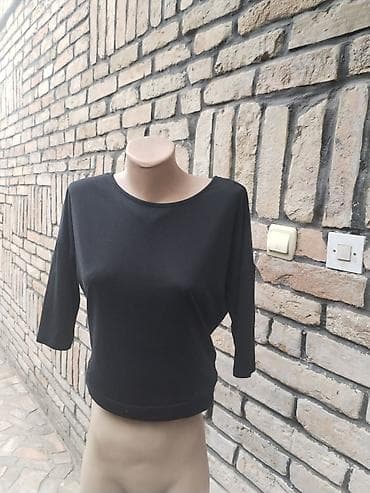 h: H&M majica S, m
Pazuh po 58 at lalafo.rs — 2 h: H&M majica S, m
Pazuh po 58 — 2