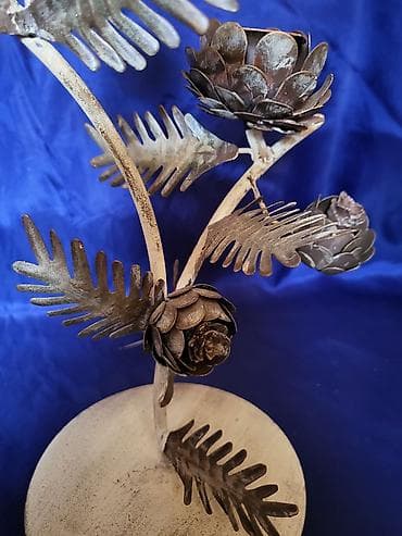 Candles and candlesticks: Svecnjak nov,vintaz metalni za dve svece. Svecnjak se moze at lalafo.rs — 2 Candles and candlesticks: Svecnjak nov,vintaz metalni za dve svece. Svecnjak se moze — 2