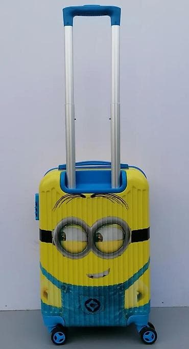Kids' costumes: Dečji kofer na točkiće – Minions dizajn - Tvrda školjka sa sjajnom at lalafo.rs — 6 Kids' costumes: Dečji kofer na točkiće – Minions dizajn - Tvrda školjka sa sjajnom — 6
