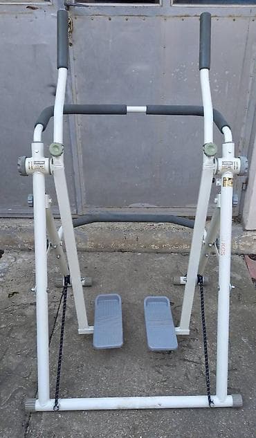 Steper.
Savršeno ocuvan I savrseno radi at lalafo.rs — 2 Steper.
Savršeno ocuvan I savrseno radi — 2