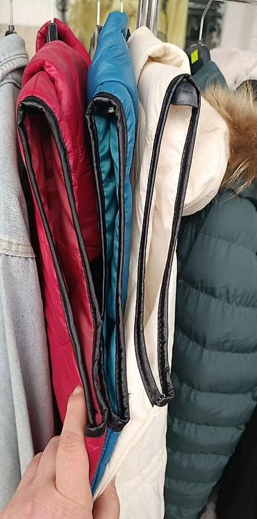 kozna jakna sa: Prsluci
Cena 3500
Vel.do 3xl
V29 na lalafo.rs — 2 kozna jakna sa: Prsluci
Cena 3500
Vel.do 3xl
V29 — 2