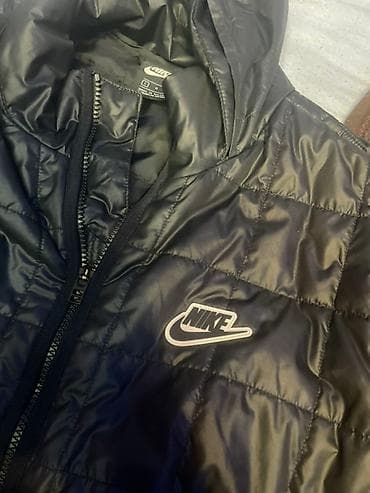 Nike muška zimska jakna sa kapuljačom - Model: puf jakna sa na lalafo.rs — 4 Nike muška zimska jakna sa kapuljačom - Model: puf jakna sa — 4