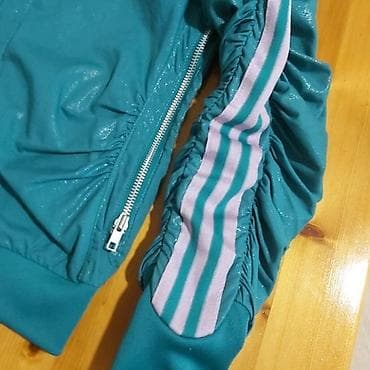 Adidas Originals ženska sportska jakna s kapuljačom. Kao nova na lalafo.rs — 3 Adidas Originals ženska sportska jakna s kapuljačom. Kao nova — 3