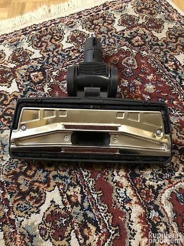 Classic Vacuum Cleaners: Original Miele papuce mali nastavci creva teleskopske cevke at lalafo.rs — 8 Classic Vacuum Cleaners: Original Miele papuce mali nastavci creva teleskopske cevke — 8