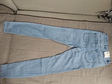 pantalone butiku ali: Nove nenosene zenske farmerke visokog struka na lalafo.rs — 2 pantalone butiku ali: Nove nenosene zenske farmerke visokog struka — 2