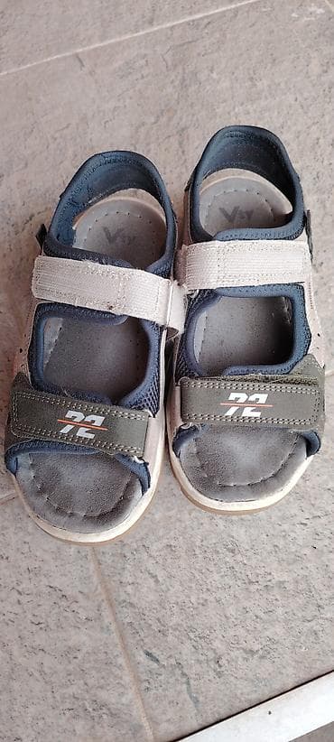 Sandale, Veličina - 33 na lalafo.rs Sandale, Veličina - 33