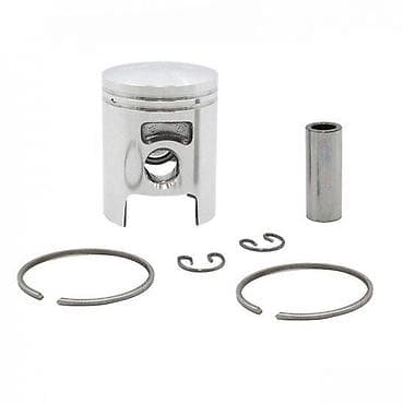 Klip set za dvotaktni motor – komplet Opis: - Aluminijumski klip sa at lalafo.rs Klip set za dvotaktni motor – komplet Opis: - Aluminijumski klip sa