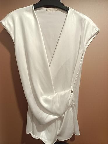 P&S bela ženska bluza sa preklopom, kratkih rukava i V-izrezom na lalafo.rs P&S bela ženska bluza sa preklopom, kratkih rukava i V-izrezom