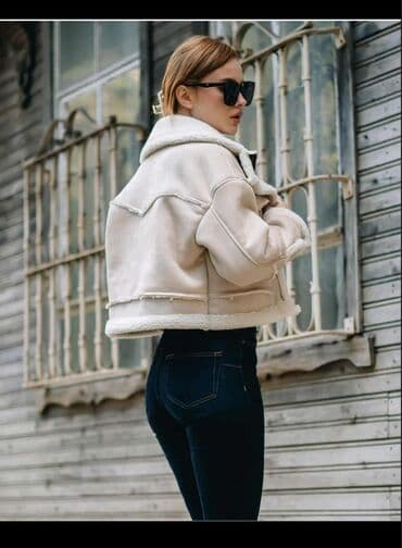 Zimske jakne: Ženska kraća jakna od veštačkog krzna (shearling stil) S.m.L. 4200 na lalafo.rs Zimske jakne: Ženska kraća jakna od veštačkog krzna (shearling stil) S.m.L. 4200