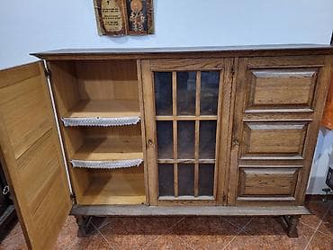 Antique Club Tables: Stilska Komoda Vitrina Biblioteka EX YU Izuzetno kvalitetan komad at lalafo.rs — 6 Antique Club Tables: Stilska Komoda Vitrina Biblioteka EX YU Izuzetno kvalitetan komad — 6