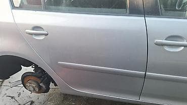 GOLF 5 VRATA ZA VOLKSWAGEN GOLF 5 OD 2003. DO 2009. GOD na lalafo.rs GOLF 5 VRATA ZA VOLKSWAGEN GOLF 5 OD 2003. DO 2009. GOD