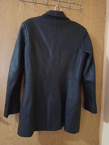 Jakna Mona velicina M polovnaocuvana,ima samo na rukavu iznutra se at lalafo.rs — 2 Jakna Mona velicina M polovnaocuvana,ima samo na rukavu iznutra se — 2