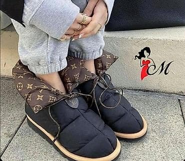 Prelepe, nove
Udobne mekane, lagane
Br 38 na lalafo.rs — 3 Prelepe, nove
Udobne mekane, lagane
Br 38 — 3