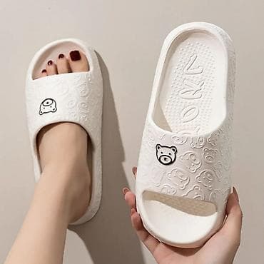 Slippers color - Multicolored at lalafo.rs — 4 Slippers color - Multicolored — 4