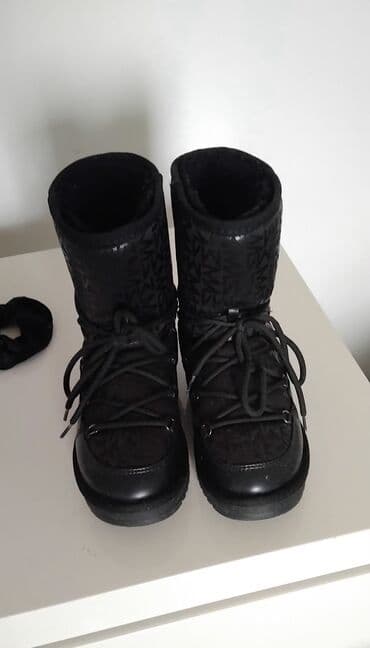 Čizme, 37 na lalafo.rs Čizme, 37