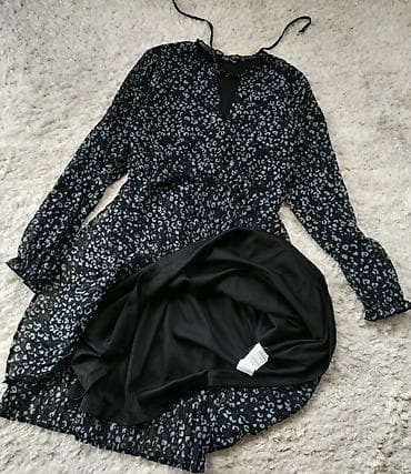 RESERVED plisirana boho haljina otmena sa plavim cveticima, od struka na lalafo.rs — 6 RESERVED plisirana boho haljina otmena sa plavim cveticima, od struka — 6